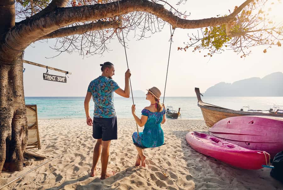 Phuket: Hire a professional photographer at your own resort - Key points to know before booking