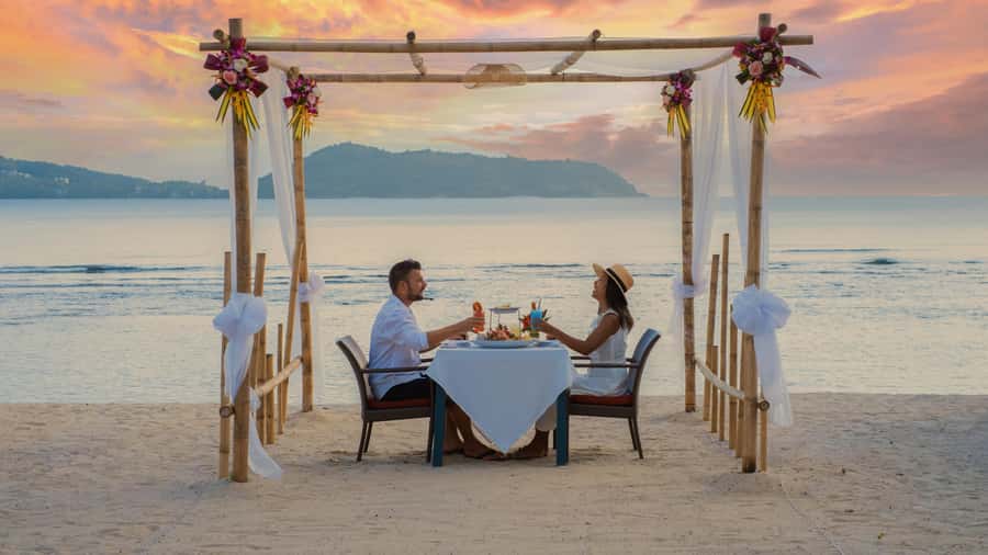 Phuket: Hire a professional photographer at your own resort - The photographers and the human side of the shoot