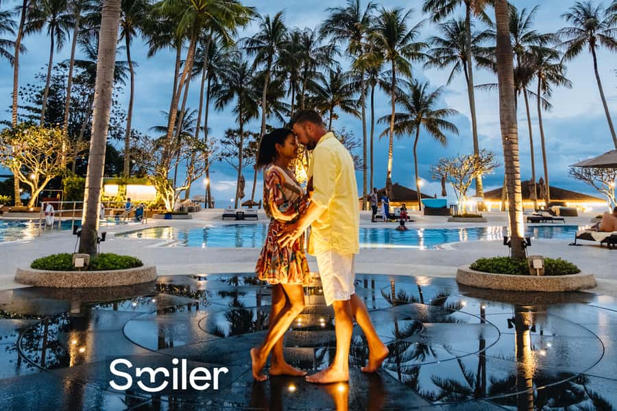 Phuket: Hire a professional photographer at your own resort - Accessibility and booking flexibility