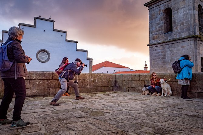 Porto 1/2 Day Walking Photo Tour & Portraits - Starting inside São Bento Railway Station