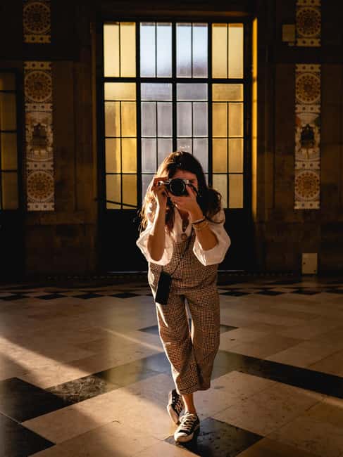 Porto: Half-Day Walking Photo Tour & Portraits - What the professional photographer adds
