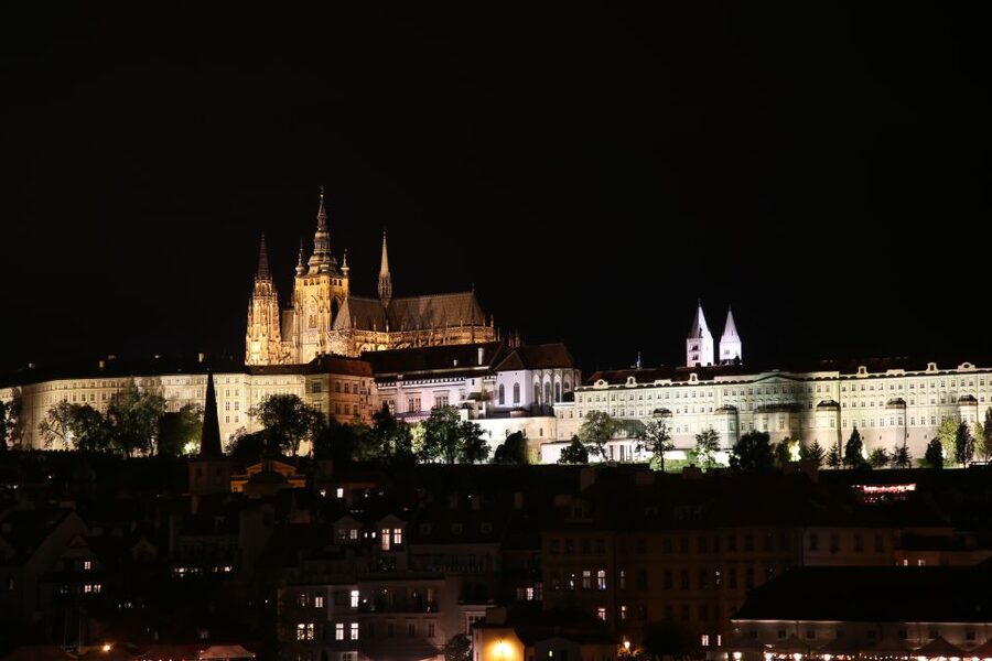Prague: Evening Photography Tour by Car - Key points at a glance