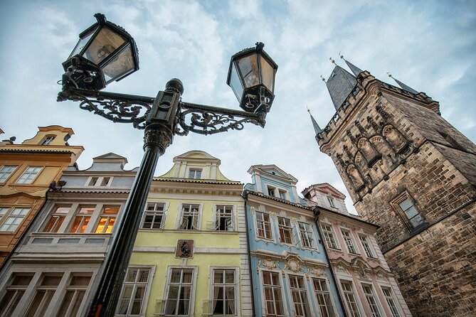 Prague Photo Tours - Old Town: interiors, streets, and changing the subject