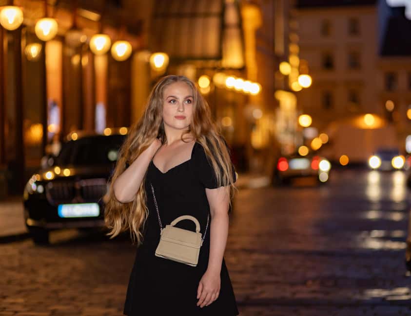 Prague: Photoshoot after Sunset - Key points to know before booking