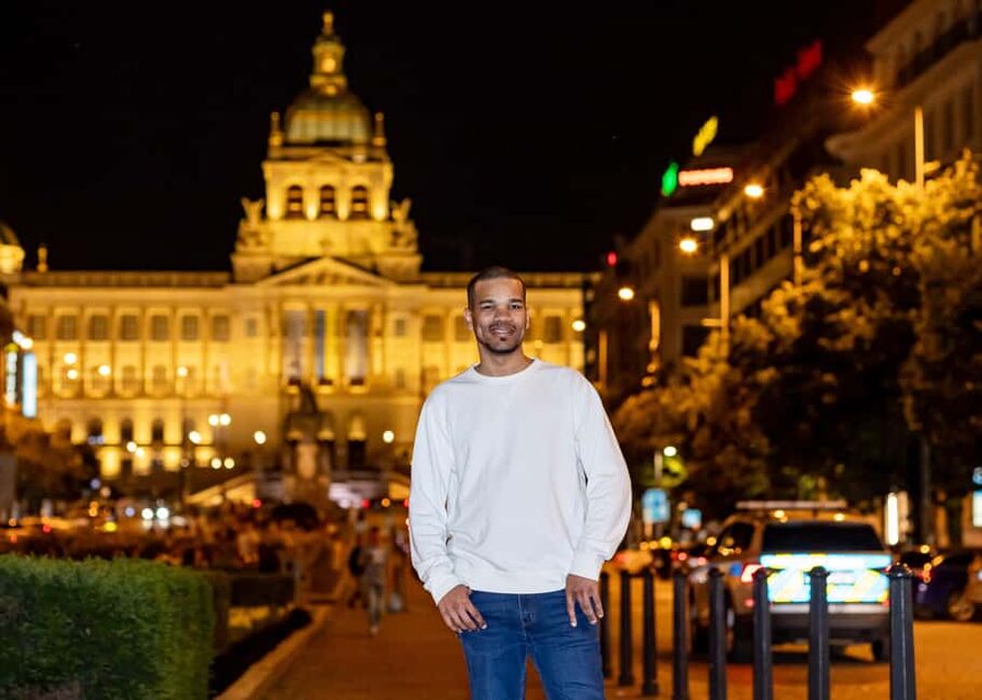 Prague: Photoshoot after Sunset - What happens during the 30 or 45 minutes