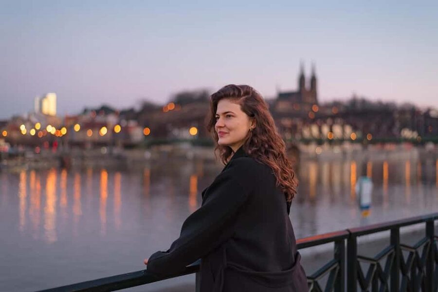Prague: Photoshoot with a French- and/or English-speaking photographer - Who will get the most from this experience