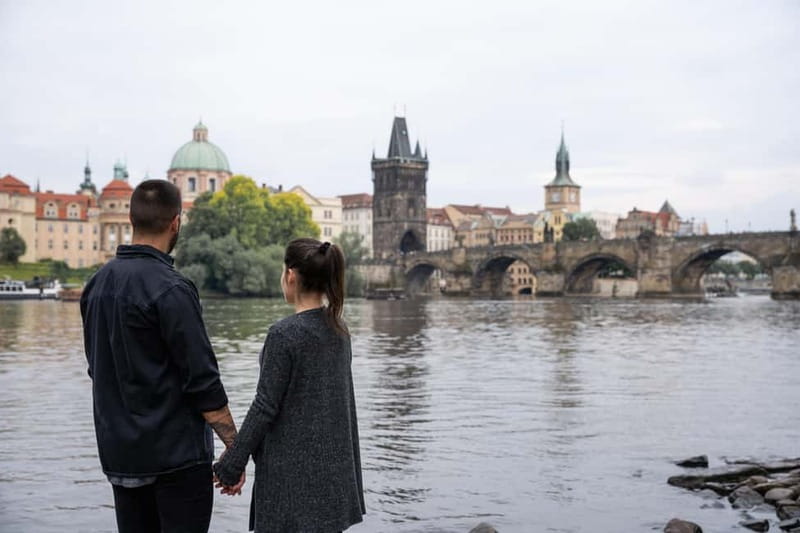 Prague: Private Professional Photoshoot - Wandering through Lesser Town