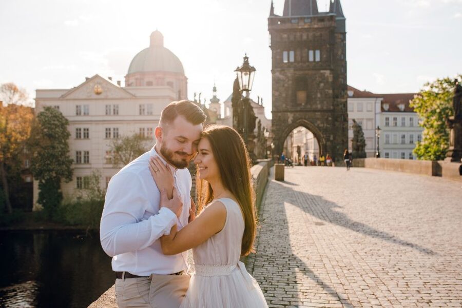 Prague: Professional Photoshoot at Charles Bridge - Why Charles Bridge works so well for photos