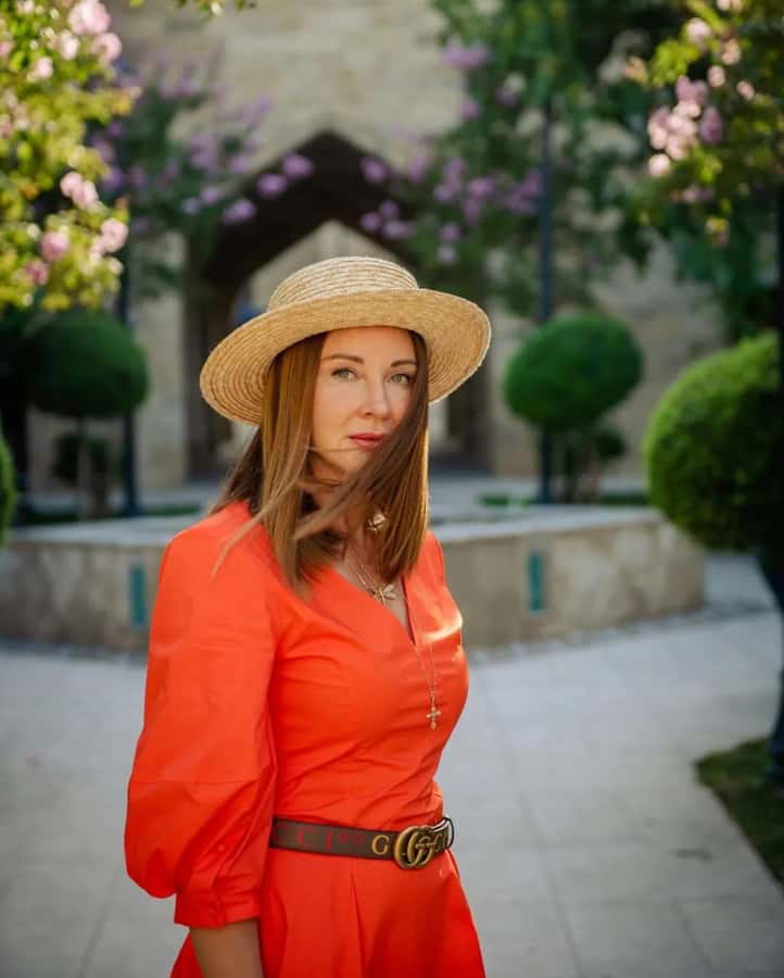 Private Baku Old City Photoshoot - What the photographer adds