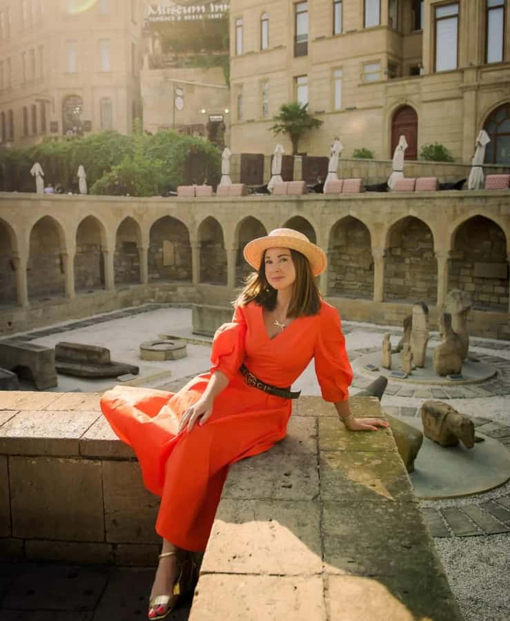 Private Baku Old City Photoshoot - More than 60 images, edited without Photoshop