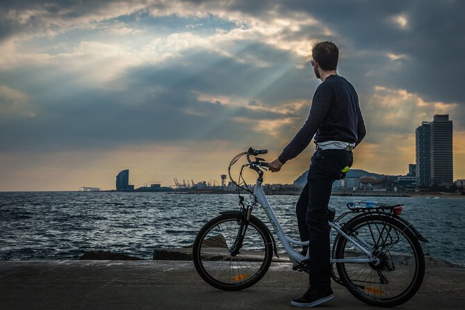 Private Barcelona E-Bike Photography Tour - Starting at the Columbus monument