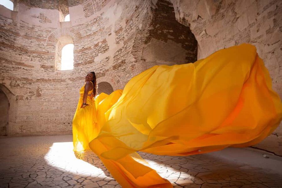 Private Flying Dress Photo Session in Split, Croatia - Is $418 per person a fair price?