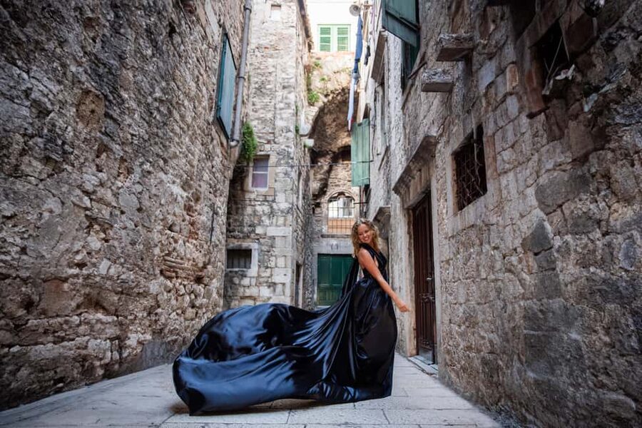 Private Flying Dress Photo Session in Split, Croatia - Booking advice for timing and preparation
