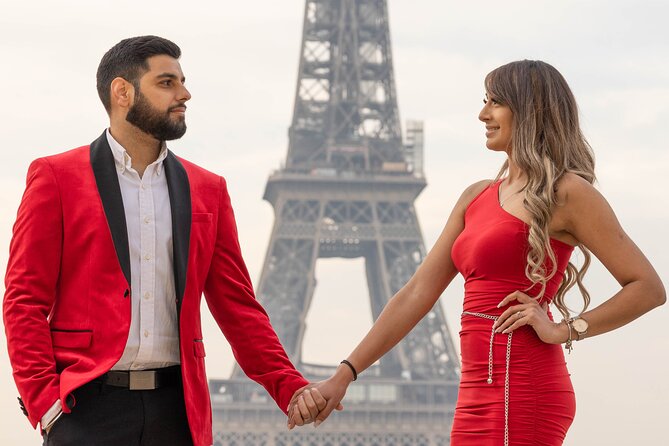 Private Guided Professional Photoshoot by the Eiffel Tower - How the photo selection and editing work