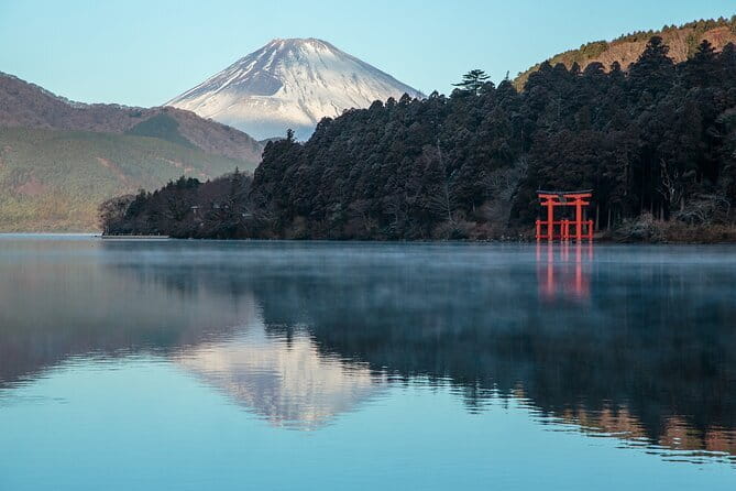 Private Hakone Kimono costume Photo Tour with Hotel Pick-up - Hakone Shrine and a quieter final stop