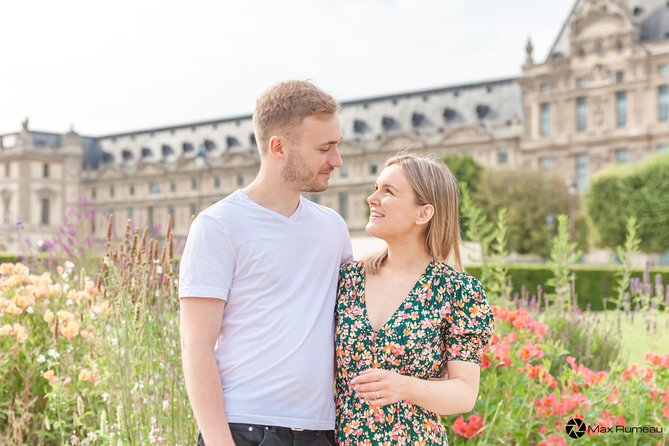 Private Historical Photo Tour in Paris - What $168.20 per person really buys