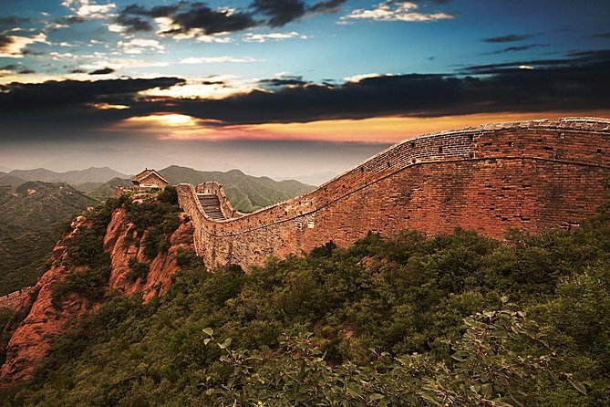 Private Jinshanling relax photo tour by sunset - Key points at a glance