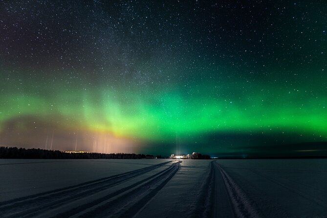Private Northern Lights Photography Hunting - The waiting time is part of the deal