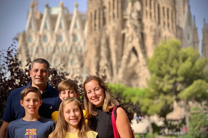 Private (Phone) Photography Class in Park & Old Town - From the park to El Born