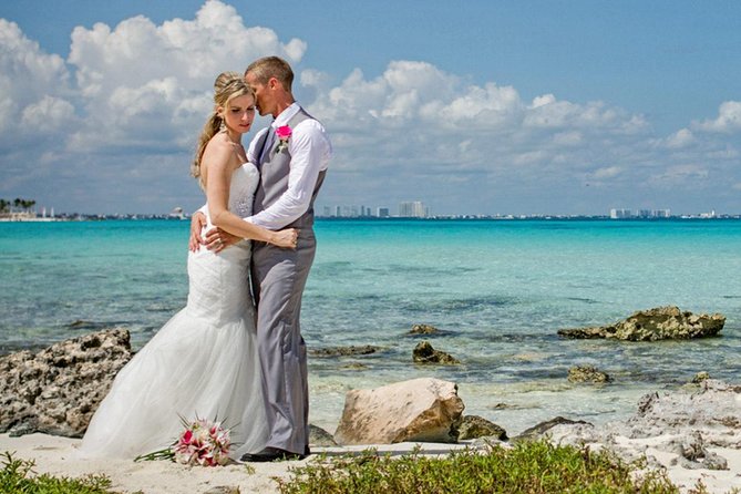 Private Photo Session with a Local Photographer in Cancún - What this Cancún photo session really offers