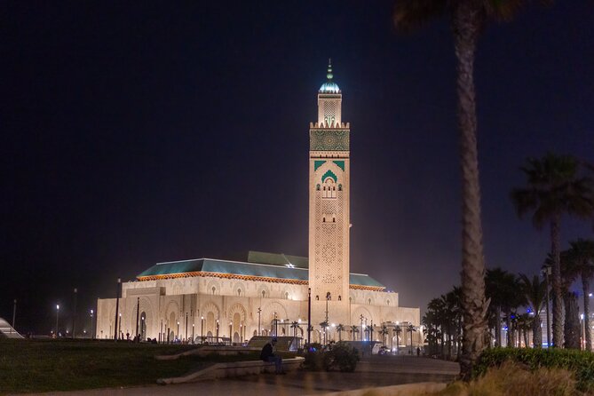 Private Photo Shoot in Casablanca - Why Hassan II Mosque makes a strong photo setting