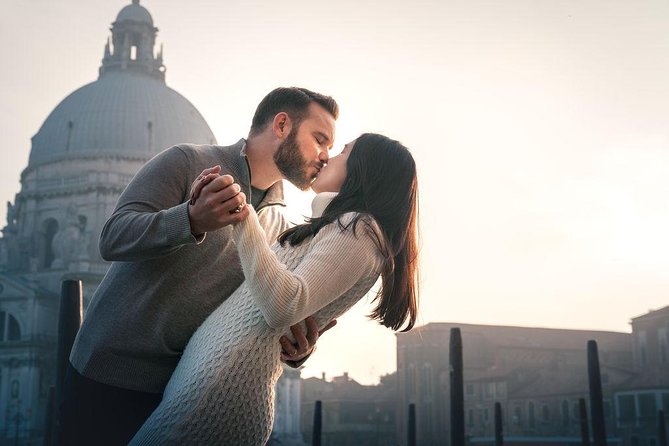 Private Photo Shoot in Venice with Gondola Ride - Price and the question of value