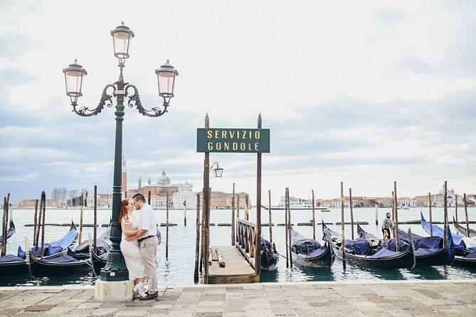 Private Photo Shoot in Venice with Gondola Ride Included - Key details to know before booking