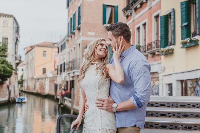 Private Photo Shoot in Venice with Gondola Ride - Piazza San Marco and the Bridge of Sighs