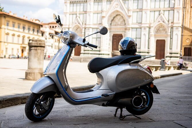 Private Photo Tour in Florence with a Professional Photographer - What Eva actually teaches