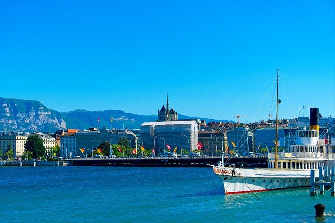 Private Photo Tour in Geneva - Broken Chair, Parc des Bastions, and the Reformation Wall