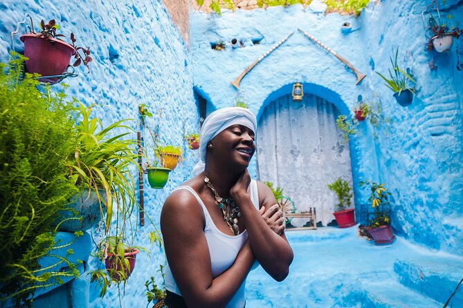 Private Photography Session in Chefchaouen with a Photographer - Proposal photography in Chefchaouen