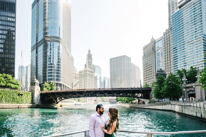 Private Photography Session with Local Photographer in Chicago - The Magnificent Mile and a polished downtown look