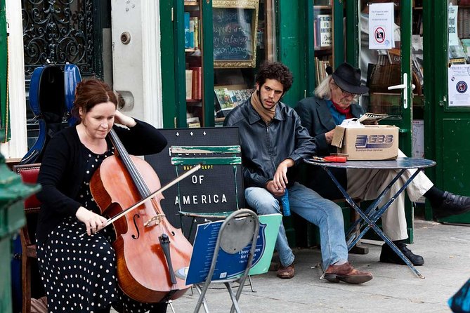 Private Photography Walking Tour of Paris: Latin Quarter or Montmartre - What the $237.17 price means