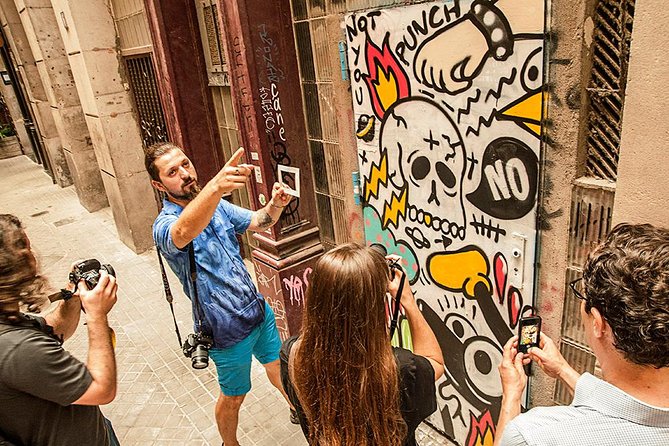 Private Photography Walking Tour with a Local - Photography history and the first practical rules