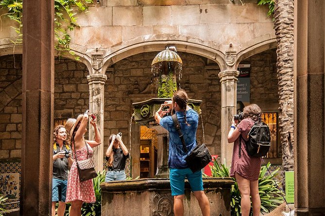 Private Photography Walking Tour with a Local - Finishing at City Hall and optional photo feedback