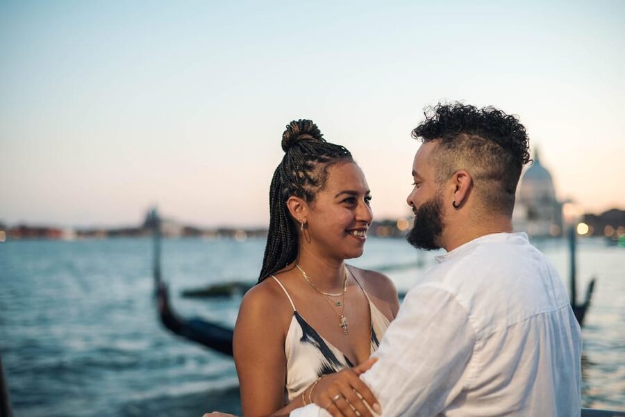 Private Photoshoot of Your Gondola Ride in Venice - Who will enjoy this most