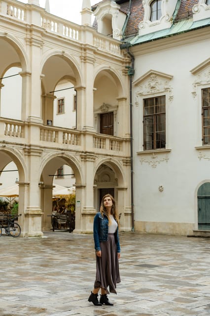 Private Photoshoot Walk Old Town of Graz - The finished photographs and delivery time