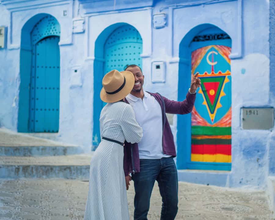 Private Photoshoot with a Local Photographer in Chefchaouen - Finding quieter blue-city photo spots