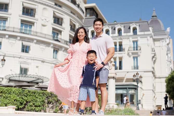Private Photoshoot with a Professional Photographer in Cannes - Image delivery within five working days