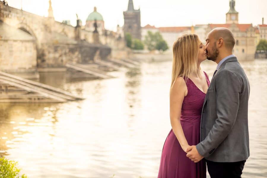 Private Prague Sunrise Photoshoot + Walking Tour - Old Town, Prague: a walking tour with a camera in hand
