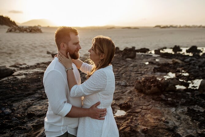 Private Pro Photoshoot in the Dunes of Corralejo - The photographers shape the session around your group