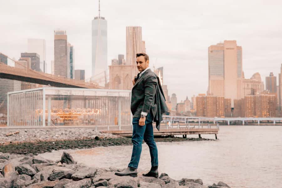 Private Professional Vacation Photoshoot in New York City - Walking among New York’s most photogenic spots