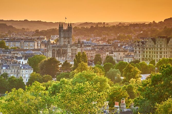 Private Smartphone photography Walking Tour Around Bath - Morning or afternoon changes the fit of your day
