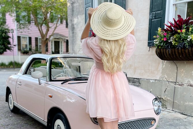 Private Tour! Capture the best of Charleston with a multi-location photoshoot. - Starting at 1 Broad Street and Rainbow Row