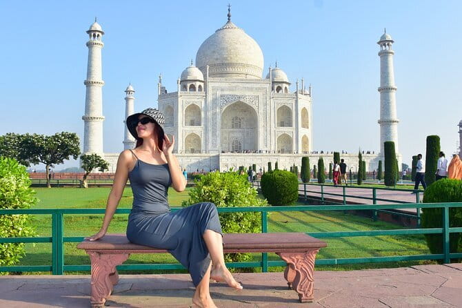 Private Tour of Agra's Most Instagrammable and Photogenic Spots - Agra markets: the day shifts from monuments to daily life