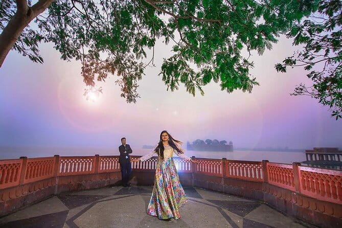 Private Tour of Instagrammable Photogenic Spots in Jaipur - Jal Mahal from the water’s edge