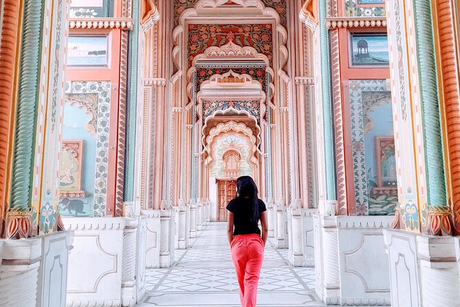Private Tour of Jaipur's Most Instagrammable & Photogenic Spots - Panna Meena ka Kund and Amber Fort