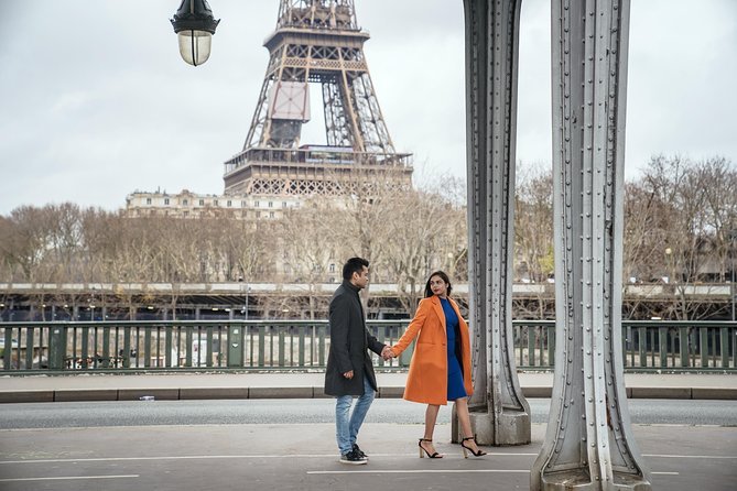 Private Tour: Personal Travel Photographer Tour in Paris - Montmartre and Sacre-Coeur