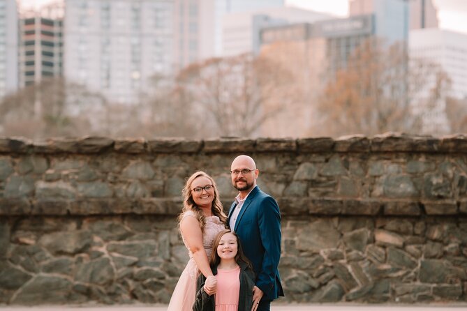 Private Vacation Photoshoot with Photographer in Atlanta - How the photography style may feel