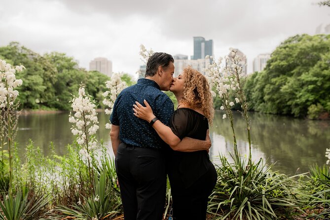 Private Vacation Photoshoot with Photographer in Atlanta - Special occasions, families, and couples